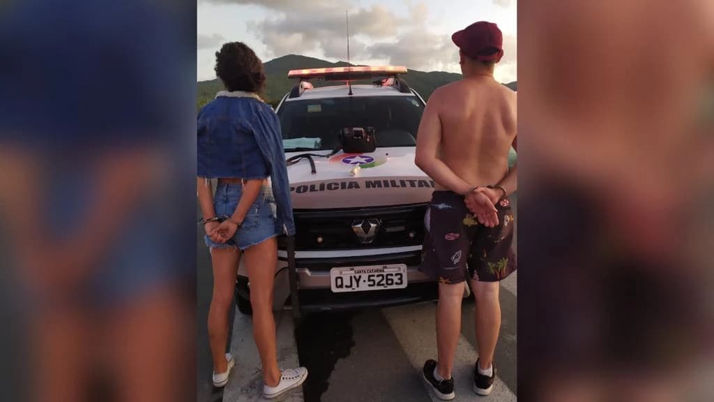 Casal é preso por tráfico de drogas em Porto Belo