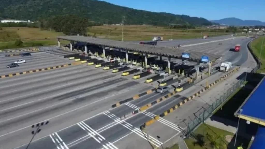 Pedágio de Porto Belo fica mais caro: saiba novo preço