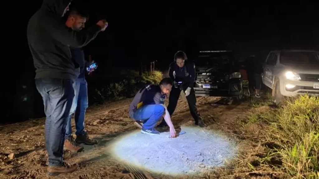 Corpo de homem é encontrado carbonizado em área rural