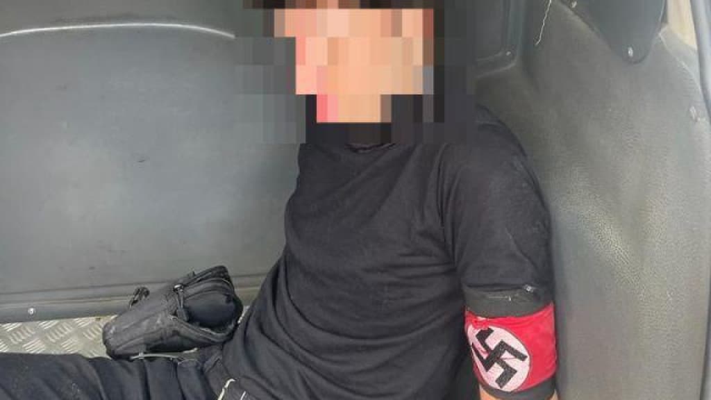 Menor é detido após tentativa de ataque terrorista em escola