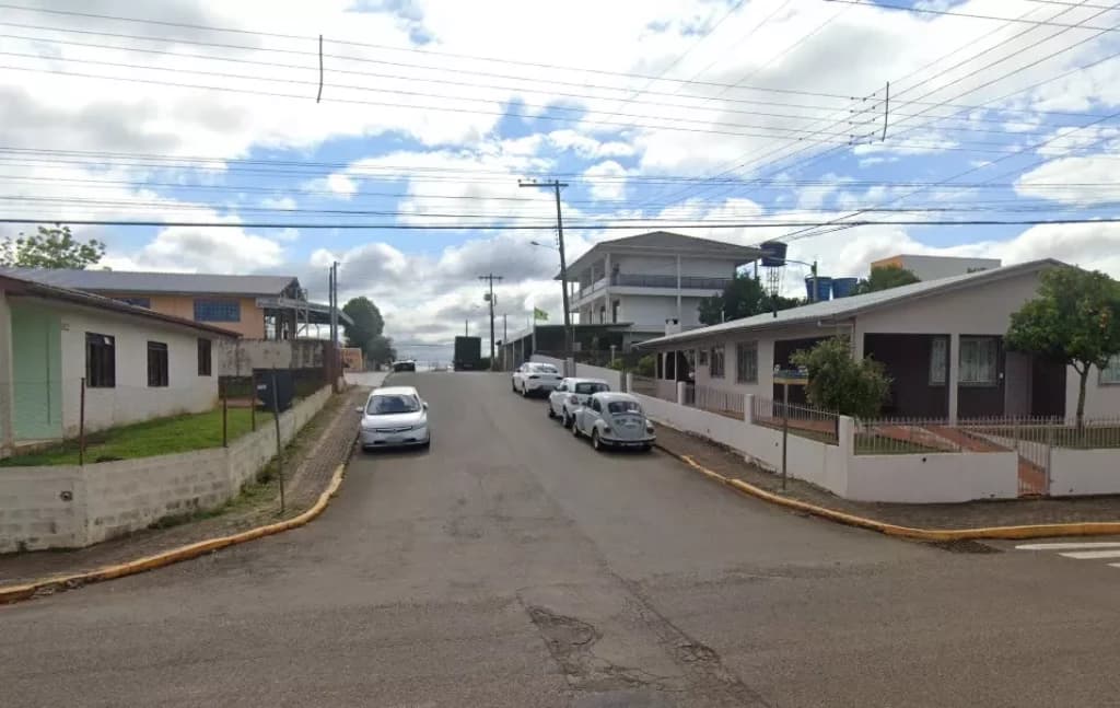 Gentileza vira morte: mulher busca água para homens e eles matam seu marido