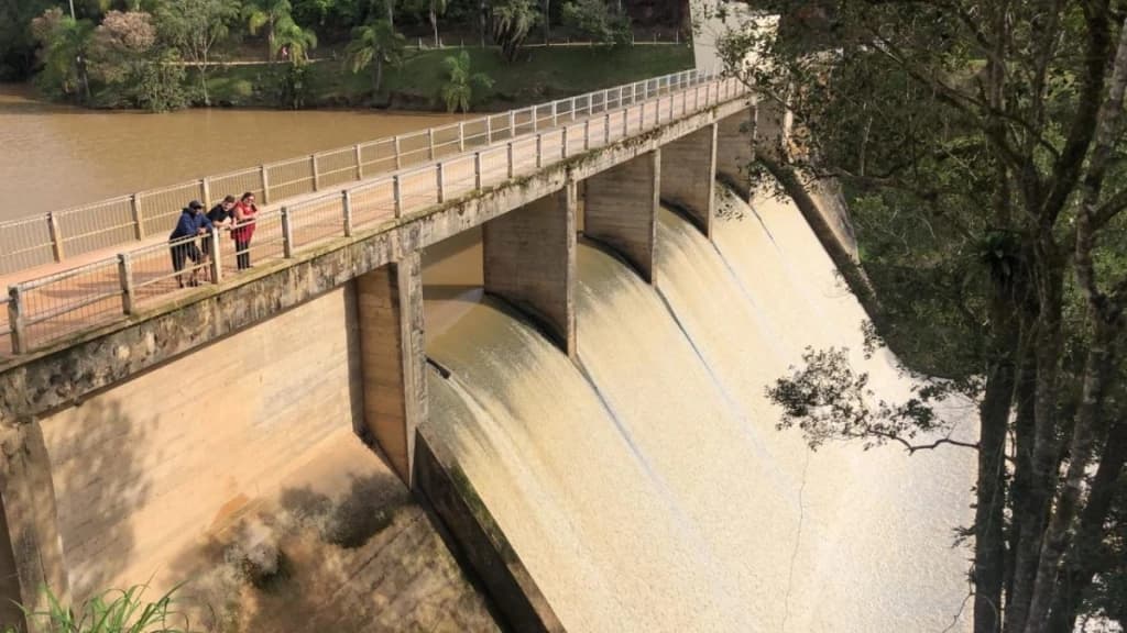 Fake news: barragem de Angelina, no Vale do Rio Tijucas não “estourou”