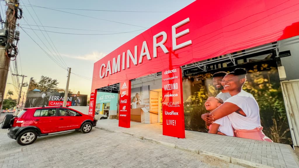 Tijucas ganha loja especializada em calçados: “Caminare”