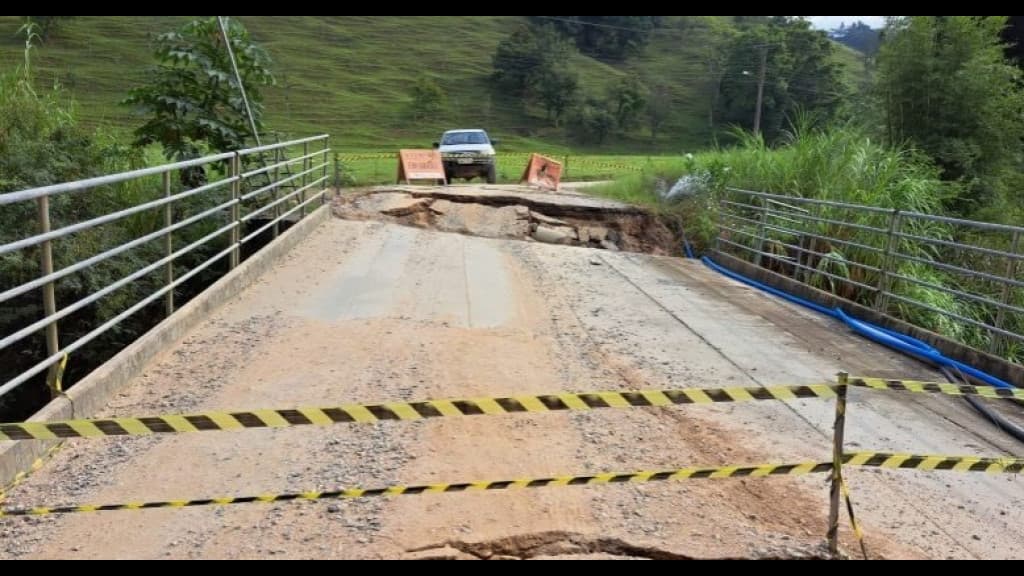 ATENÇÃO: Interdição emergencial na Ponte José Tridapalli, em Nova Trento