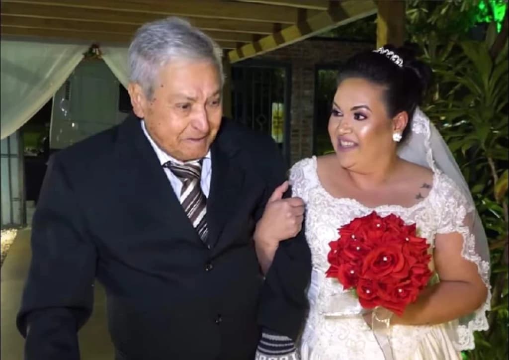 Pai que luta contra um câncer maligno realiza sonho de levar filha ao altar
