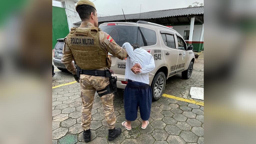 Homem que não retornou a penitenciária após saída temporária é preso, em Tijucas