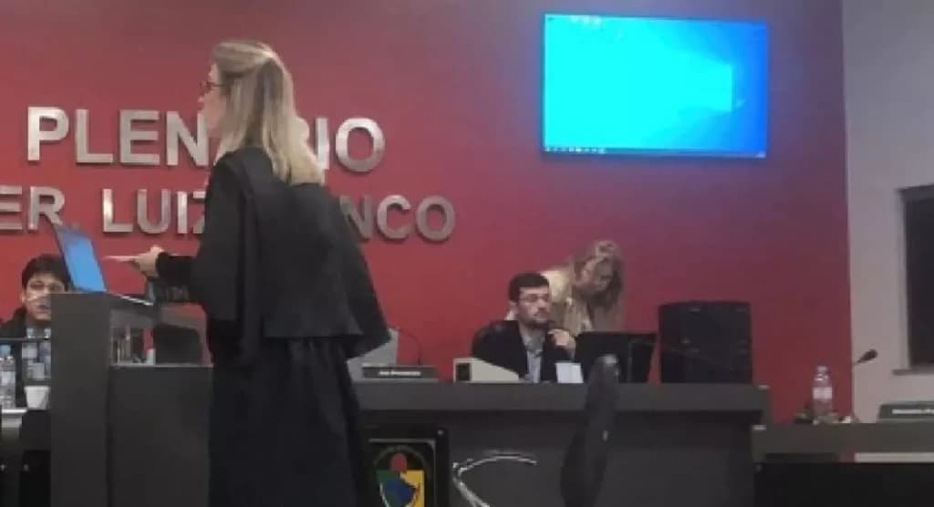 Homem que tentou matar ex por não aceitar separação é condenado em SC