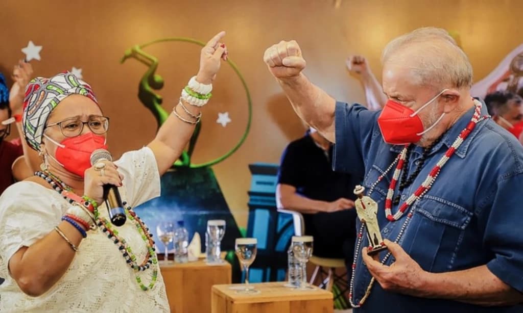 Lula sanciona lei que cria o Dia Nacional do Candomblé