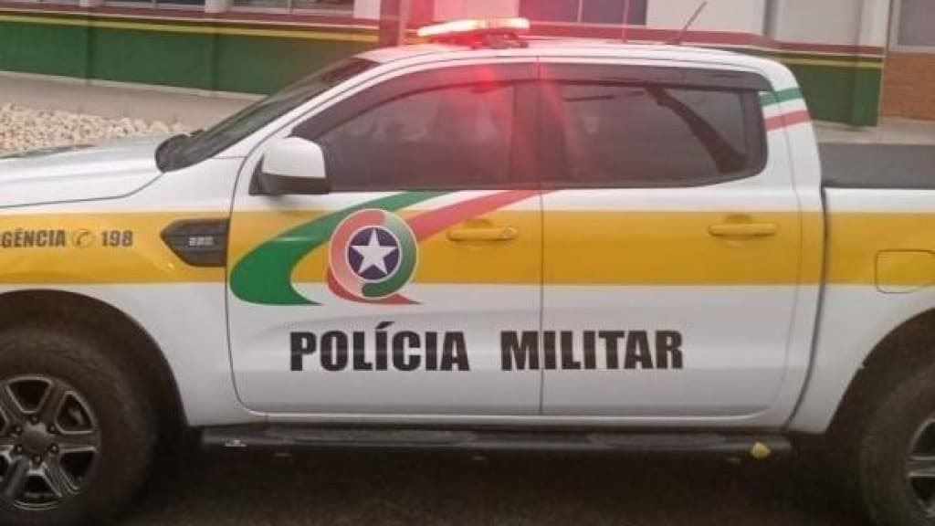 Homem é preso após se masturbar ao lado de policial militar em ônibus