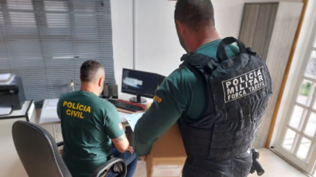 Prefeito preso em SC acusado de cobrar “propina mensal” de garis é solto