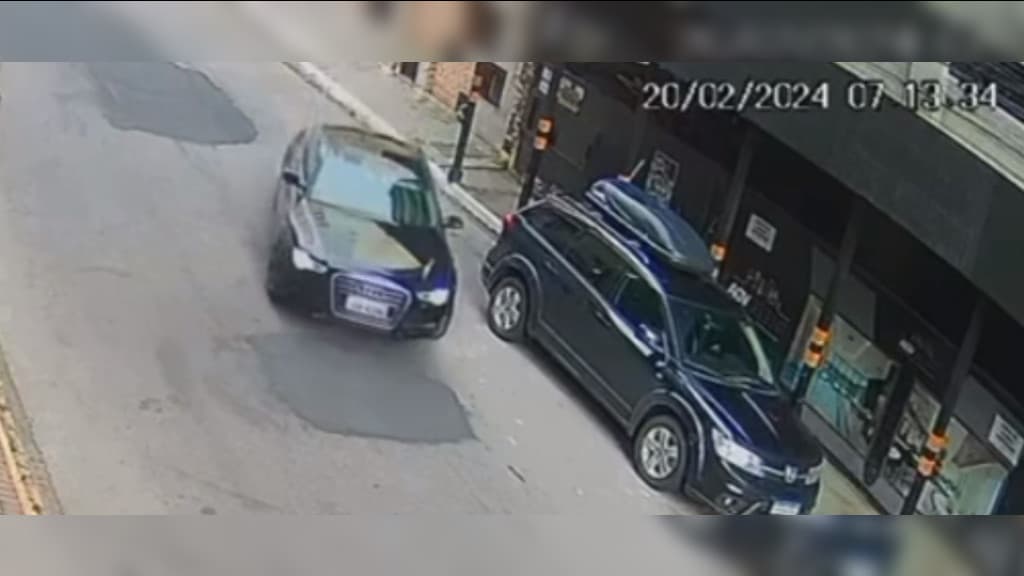 Carro de luxo é furtado na Meia Praia, em Itapema, em plena luz do dia