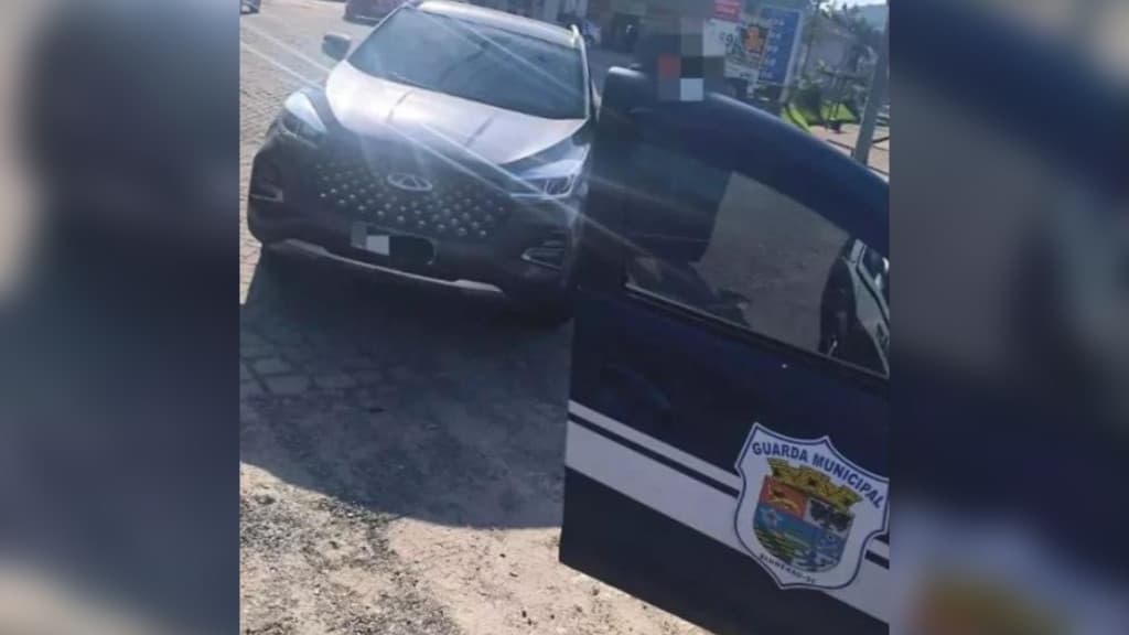 Mulher é estuprada, espancada e deixada à beira de rodovia