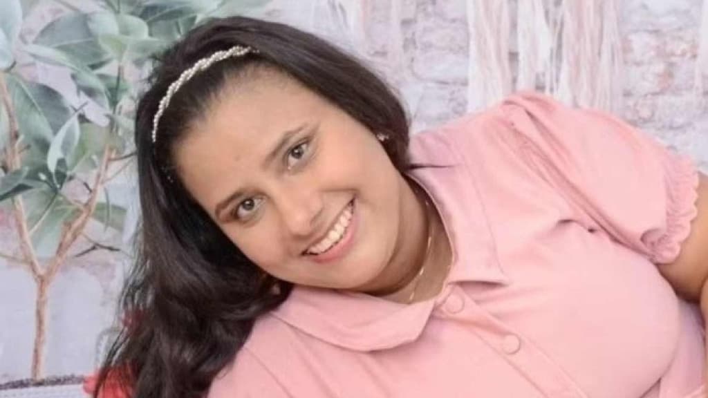 Mulher se queima ao fritar ovo e morre no hospital