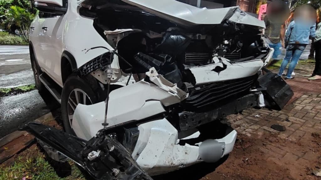 Acidente de trânsito deixa quatro feridos em SC; dois estão em estado grave