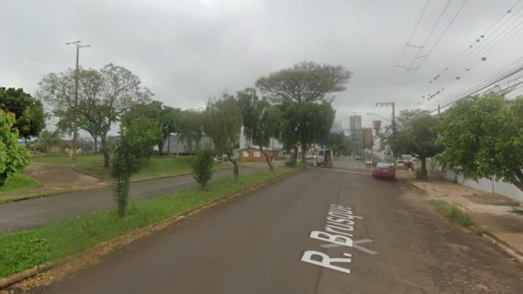 Homem vai parar no hospital ao ser esfaqueado nos testículos