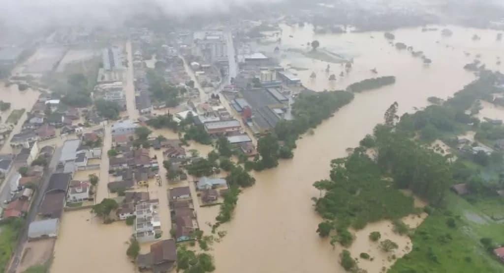 URGENTE: Nível do Rio Tijucas volta a subir e preocupa autoridades