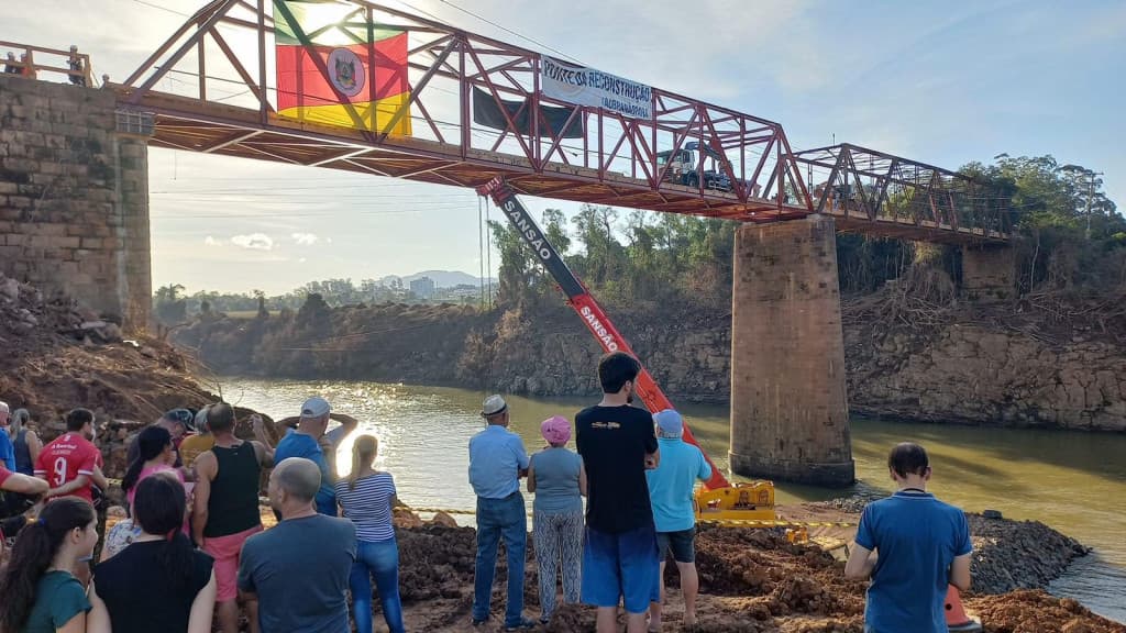 Empresários constroem ponte no RS em 15 dias por apenas R$ 2 milhões