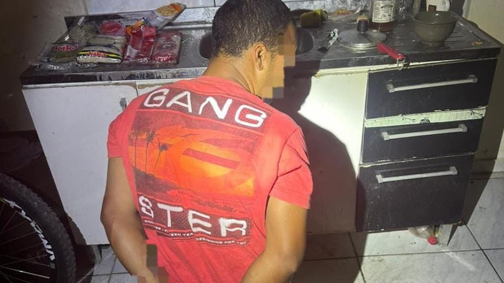Homem em bicicleta aterroriza Tijucas com roubos violentos e é preso em flagrante
