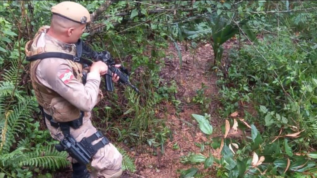 Jovem é encontrado morto com sinais de violência em Itajaí