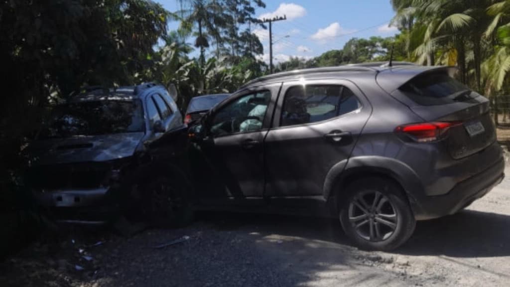 Ex-funcionário de lavação furta veículo e causa acidente