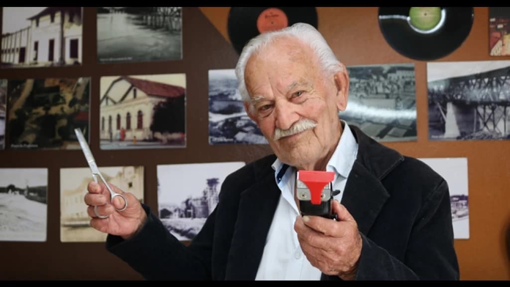 Barbeiro mais antigo de São João Batista falece aos 88 anos