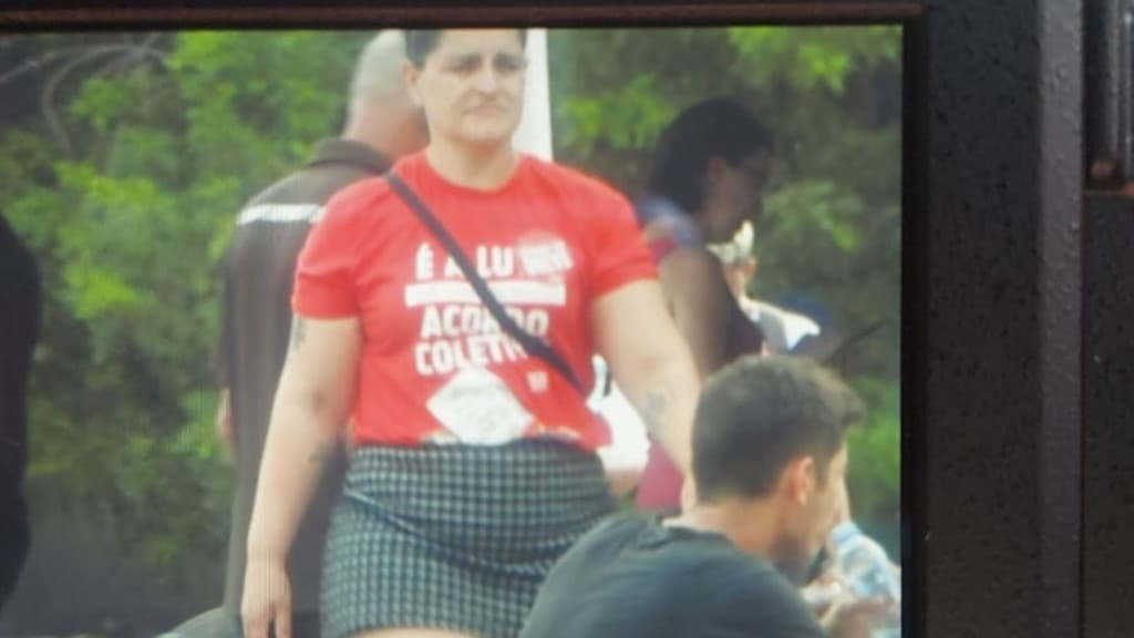 Diretora do Sintrasem é presa em meio a greve em Florianópolis