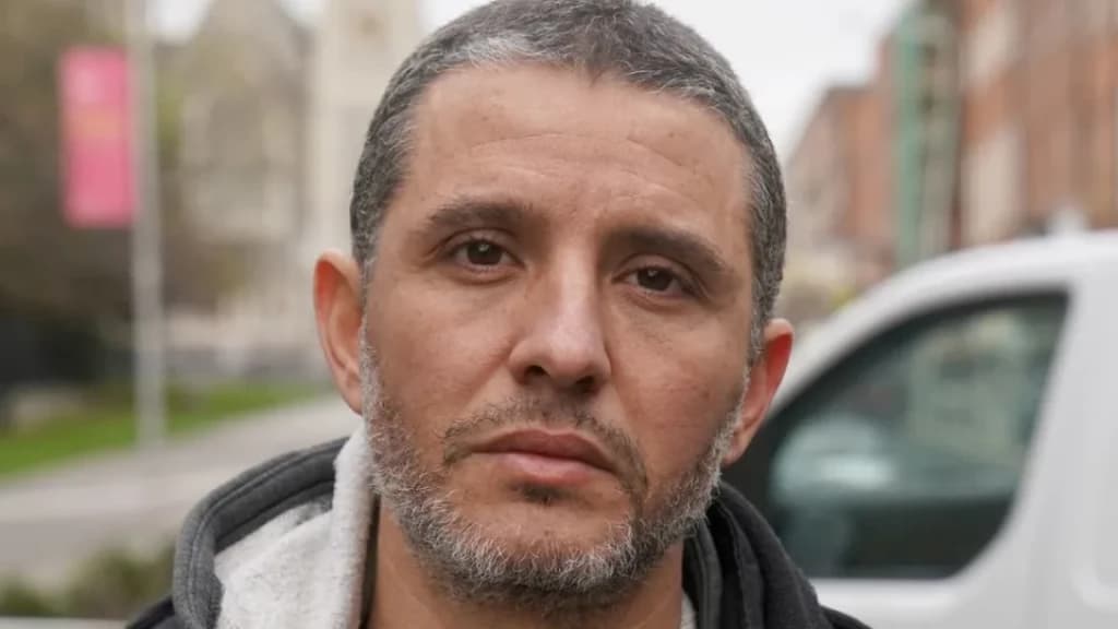 Entregador brasileiro salva crianças em Dublin ao dar “capacetada” em agressor