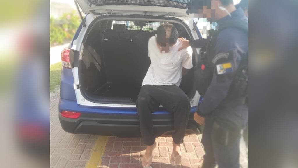 Homem mostra pênis para mulheres e crianças em Itapema