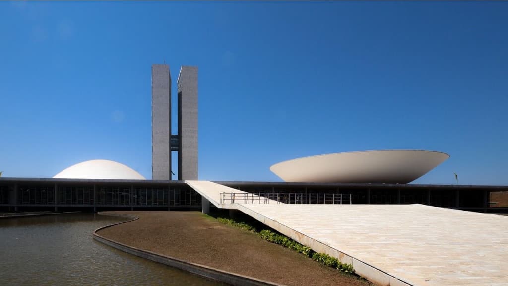 CRECI/SC alerta para aumento de impostos com a Reforma Tributária