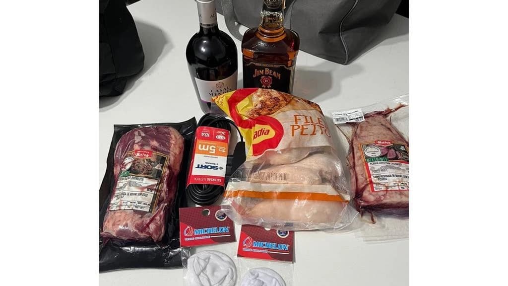 Homem furta picanha e bebidas de supermercado e tem festa cancelada pela PM