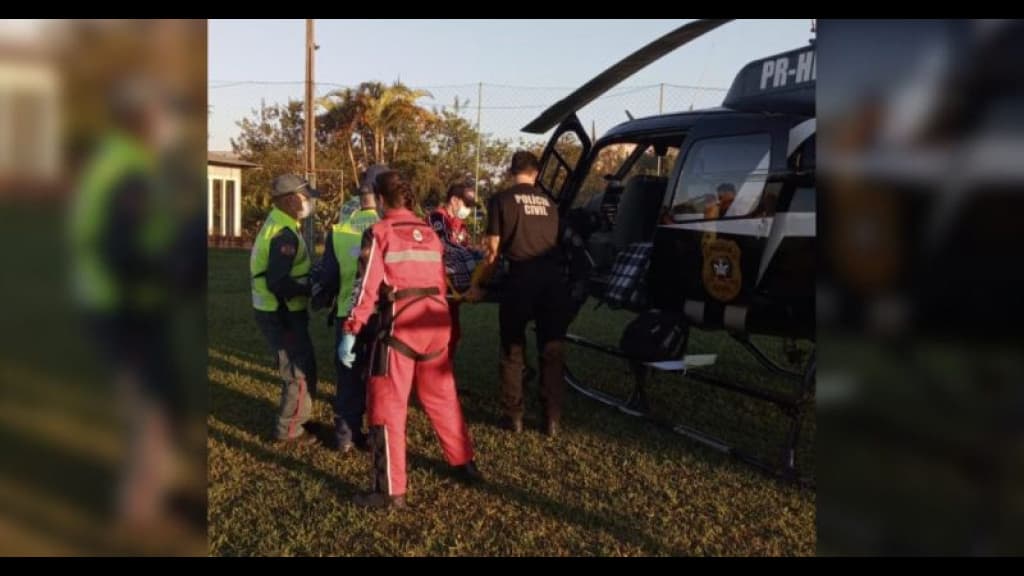 Trabalhador sofre choque elétrico e cai de 5 metros de altura em SC
