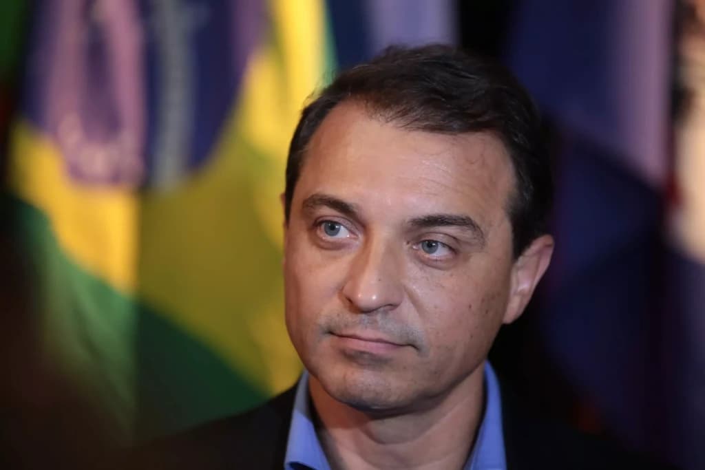 Pesquisa diz que Moisés lidera disputa para o Governo de Santa Catarina