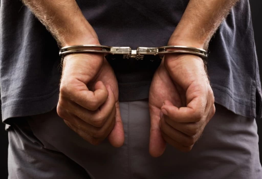 Pastor suspeito de praticar crimes sexuais é preso dentro de igreja em SC