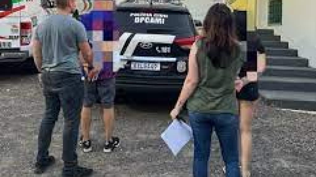 “Pai e mãe” são presos após matar filha recém-nascida asfixiada em SC