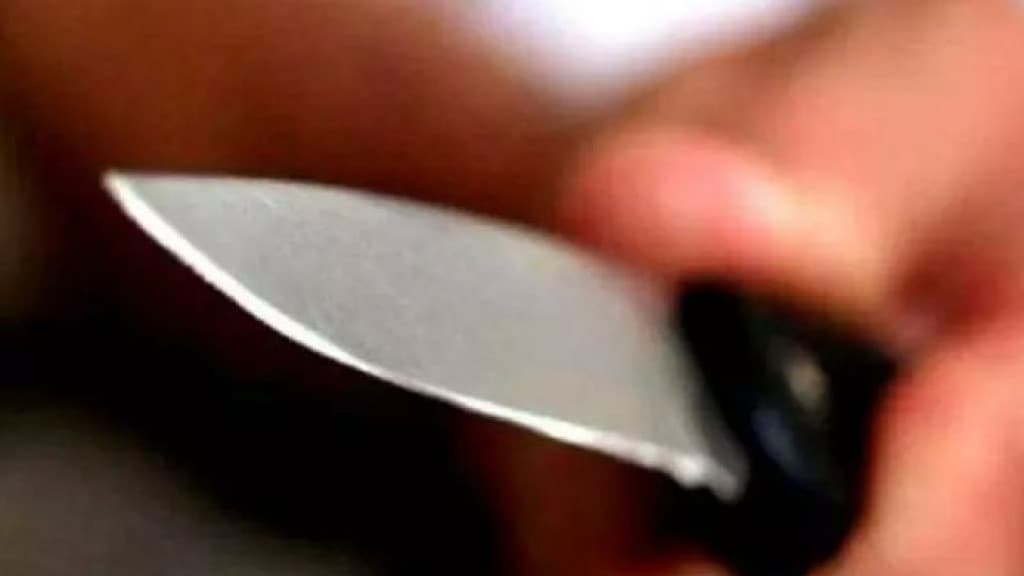 Homem tem mãos perfuradas após dançar com mulher em bailão de Tijucas
