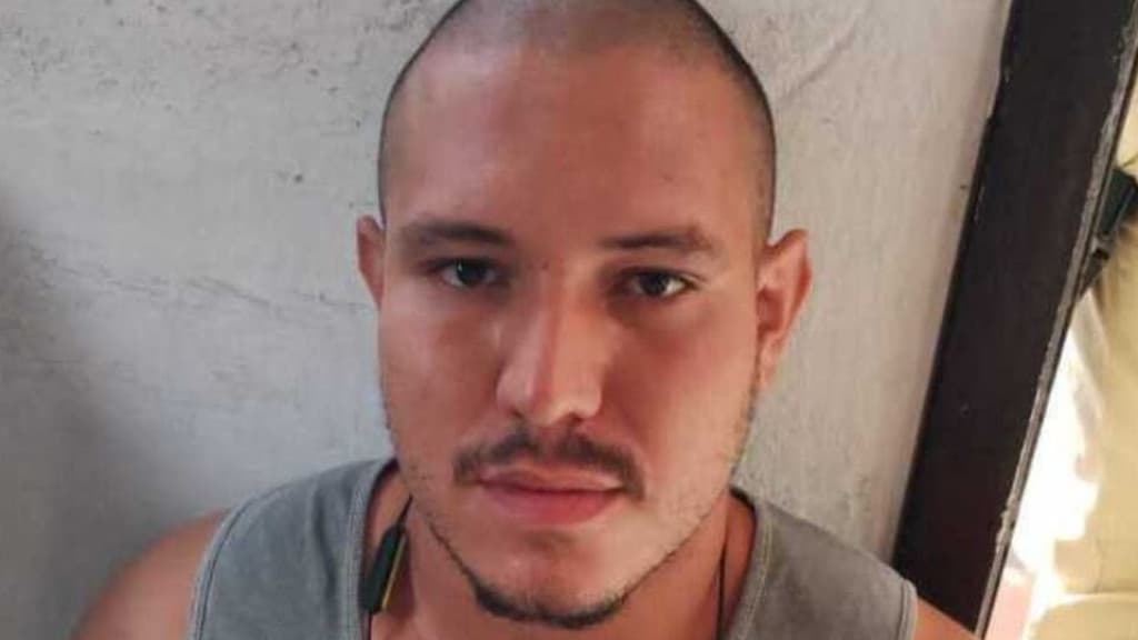 Assassino de creche já havia esfaqueado padrasto e cachorro