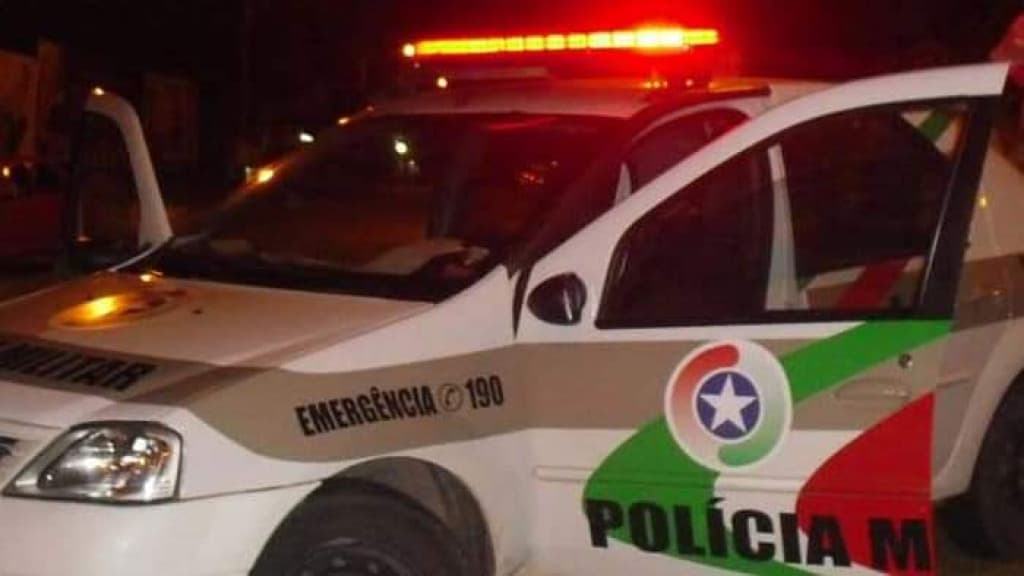 Ex-companheiro é preso após tentar atropelar mulher em SC