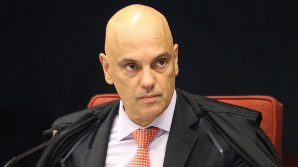 Alexandre de Moraes barra ação de SC que garantia “homeschooling”