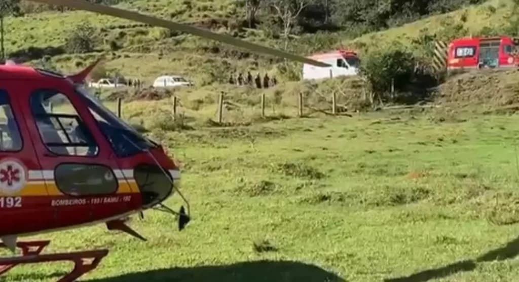 Adolescente que conduzia moto morre em acidente em SC