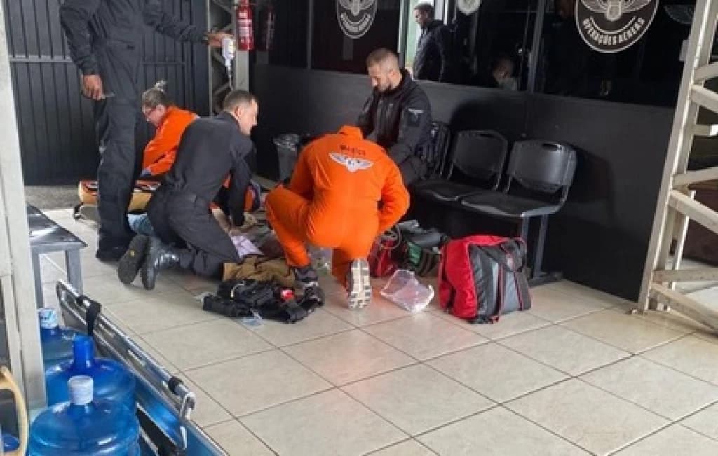 Passageiro é socorrido ao sofrer parada cardiorrespiratória no aeroporto de Chapecó