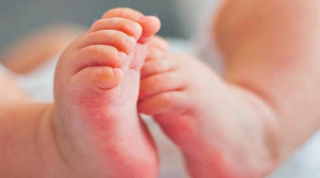 Criança de 1 ano é encontrada morta com ferimentos na vagina, em SC
