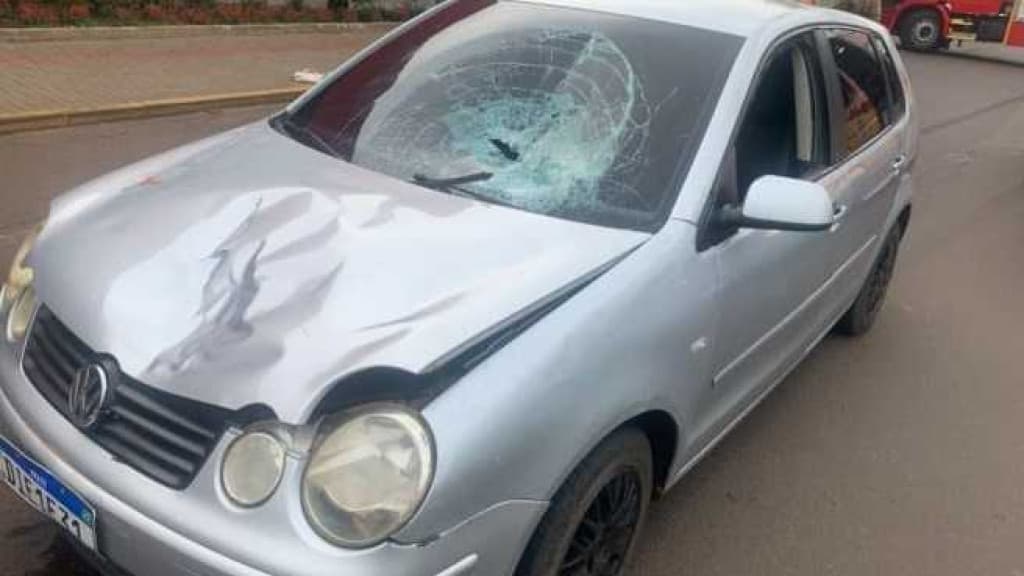 Mulher morre após ser atropelada na faixa de pedestres em SC