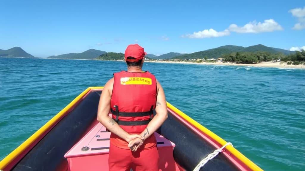 Turista desaparece na Praia do Campeche, em Florianópolis