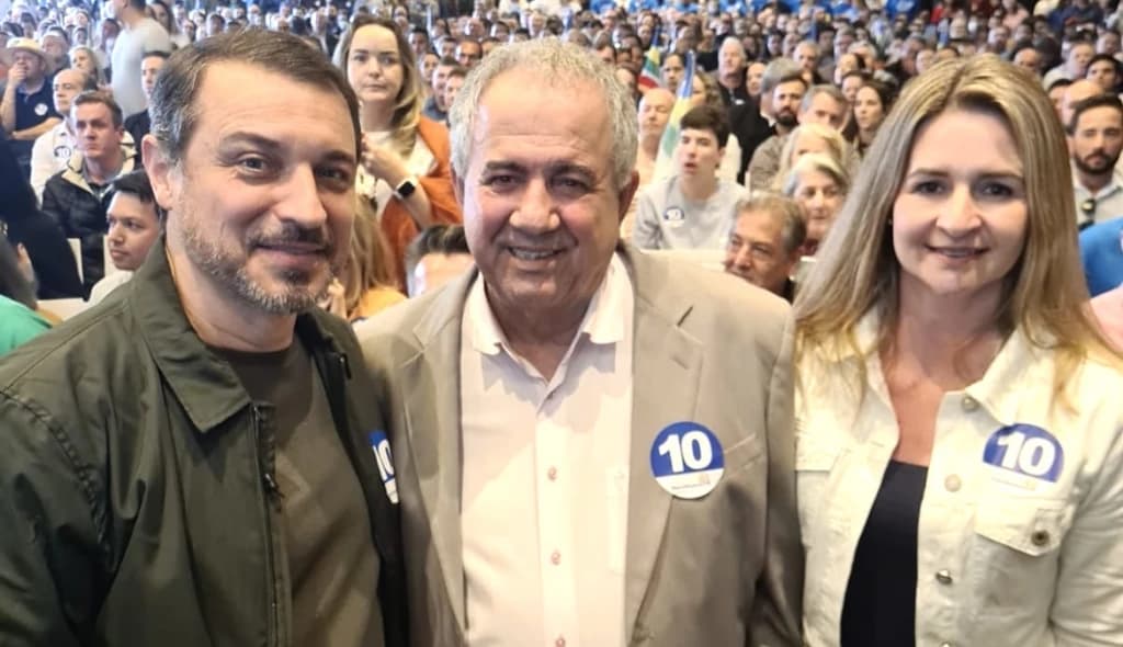 “Tijucas apoia o governador”, diz Eloi em discurso na pré-campanha de Moisés