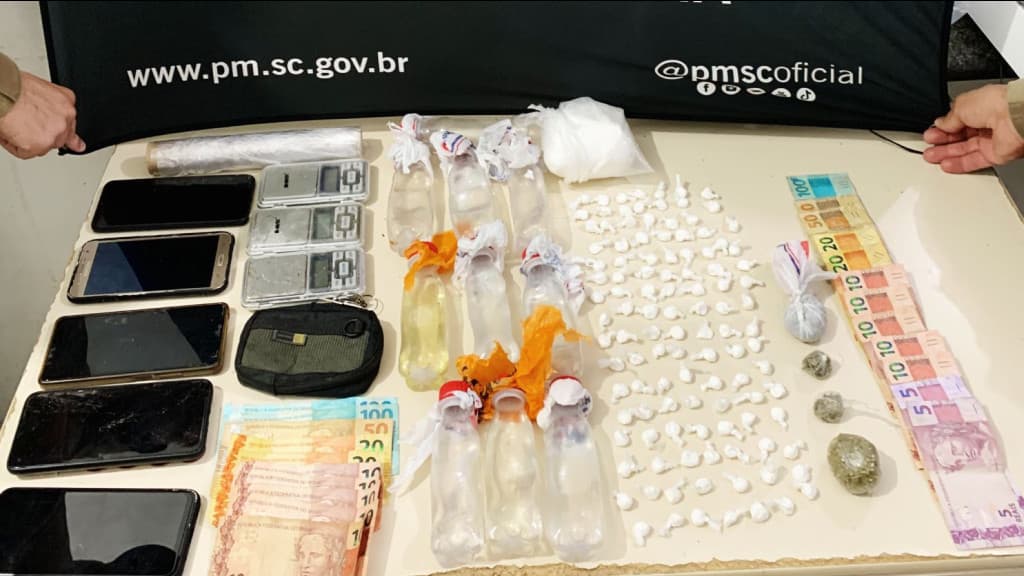 Operação contra o tráfico em Itapema termina com 5 presos