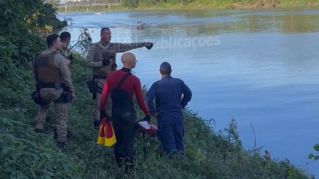 Bombeiro catarinense morre afogado ao tentar salvar homem que pulou em rio