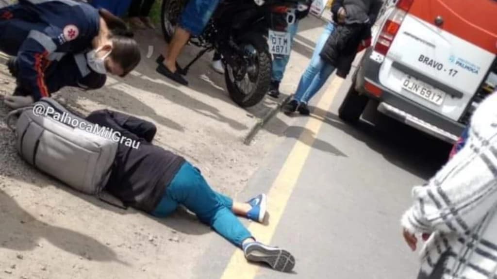 Criança é atropelada por carro em  Palhoça