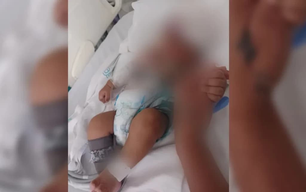 Bebê de 2 meses morre ao ser atingido por celular jogado pelo pai