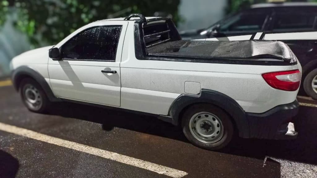 A CASA CAIU: Homem é preso em buteco após furtar o possante da amante em SC