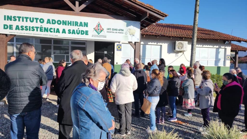 Pacientes de Tijucas que tiveram consulta negada em Penha são atendidos nesta quinta